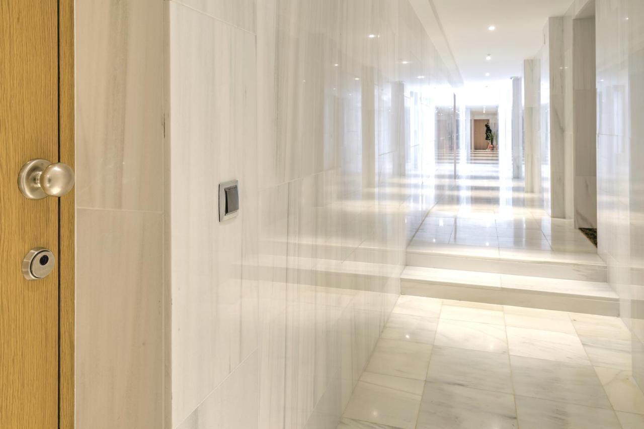 Marble Lodge Apartments In The Center Of アントウェルペン エクステリア 写真